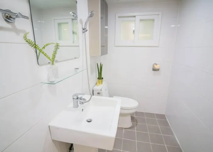 Hongdae Park 3room *