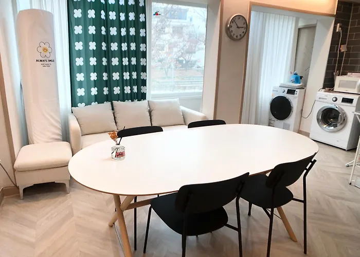 Hongdae Park 3room *